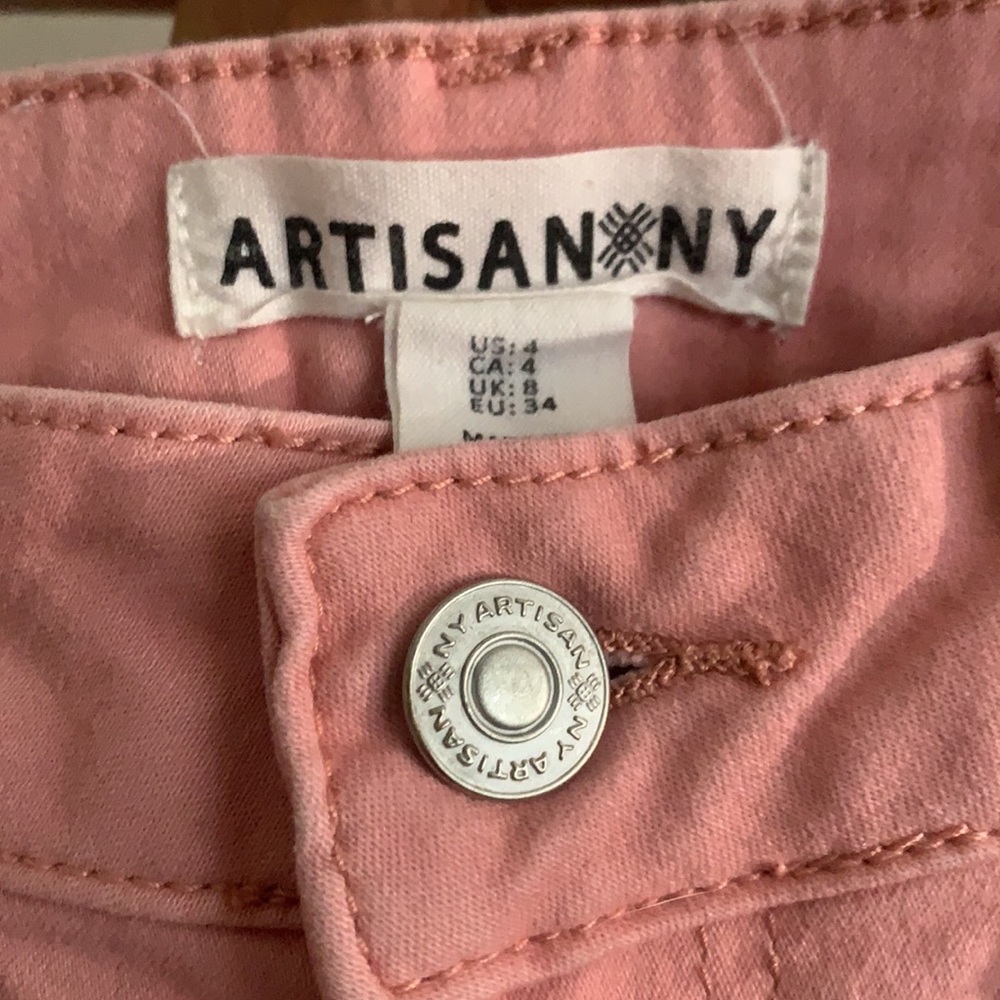 Pink Jeans - Picture 2 of 2